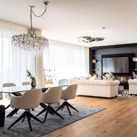 Апартаменти Exclusive 2Br Skyline Penthouse By Hm Відень Екстер'єр фото