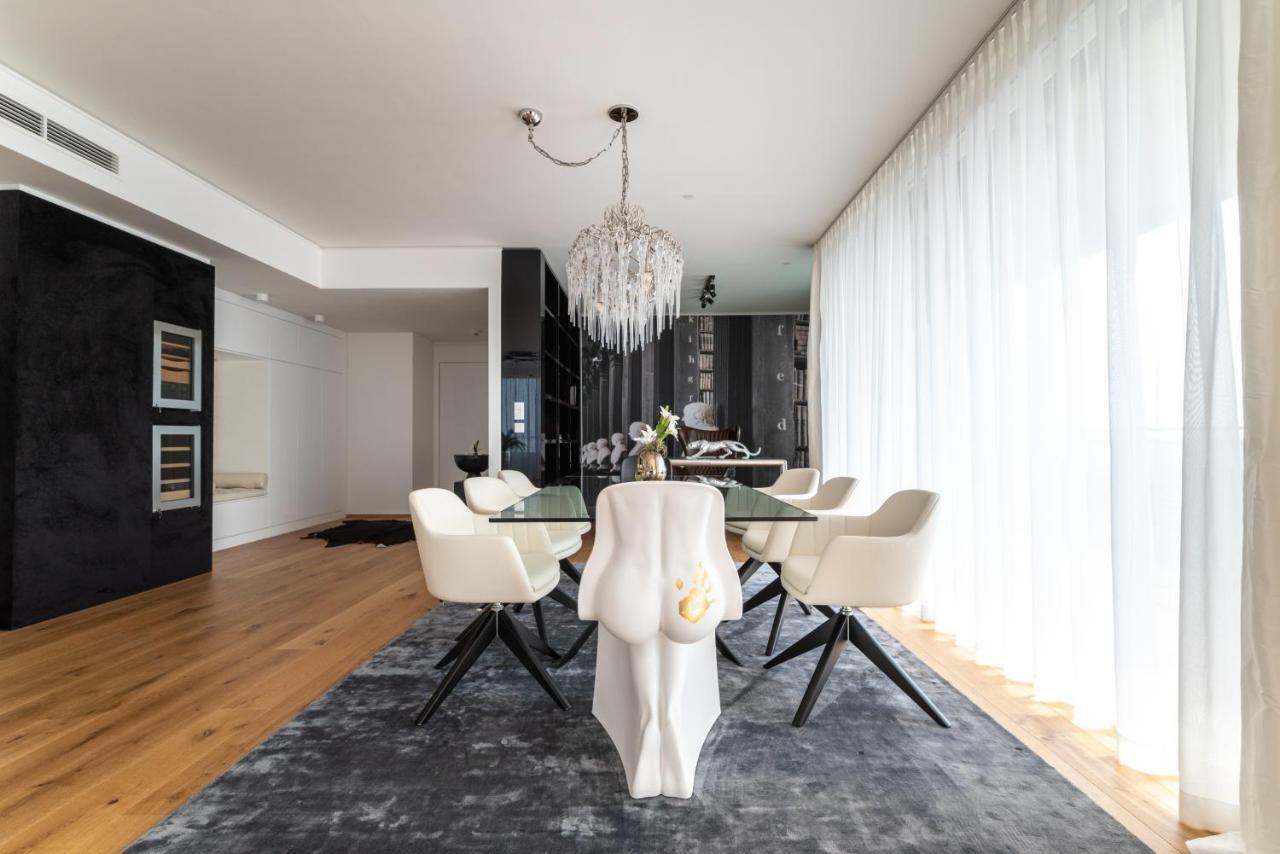 Апартаменти Exclusive 2Br Skyline Penthouse By Hm Відень Екстер'єр фото